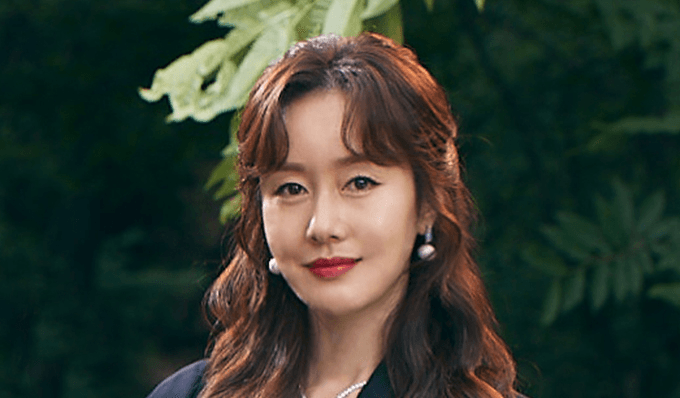High Class04.jpg.png High Class04.jpg.png